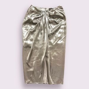 EUC Metallic Silver Pencil Skirt Size Small NYE